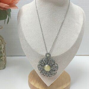 Vintage Boho Art Deco Foux Stone Flower Pendant Tassel Antique Silver 16" long